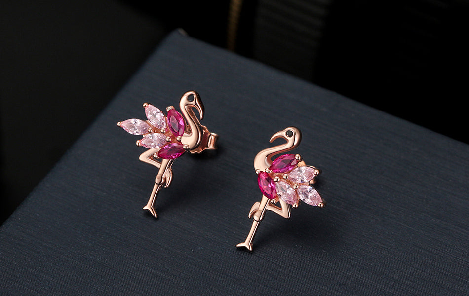 “Pink flamingo stud earrings in rose gold plated silver”
“Cute flamingo earrings for women and girls”
“Rose gold animal-shaped stud earrings”
“Trendy pink stud earrings with flamingo design”
“Sterling silver flamingo earrings with rose gold finish”